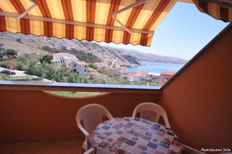 Apartma Jela *