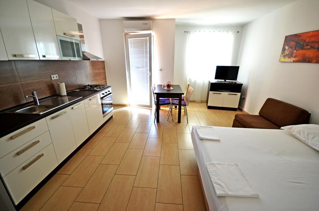 Jela Apartma